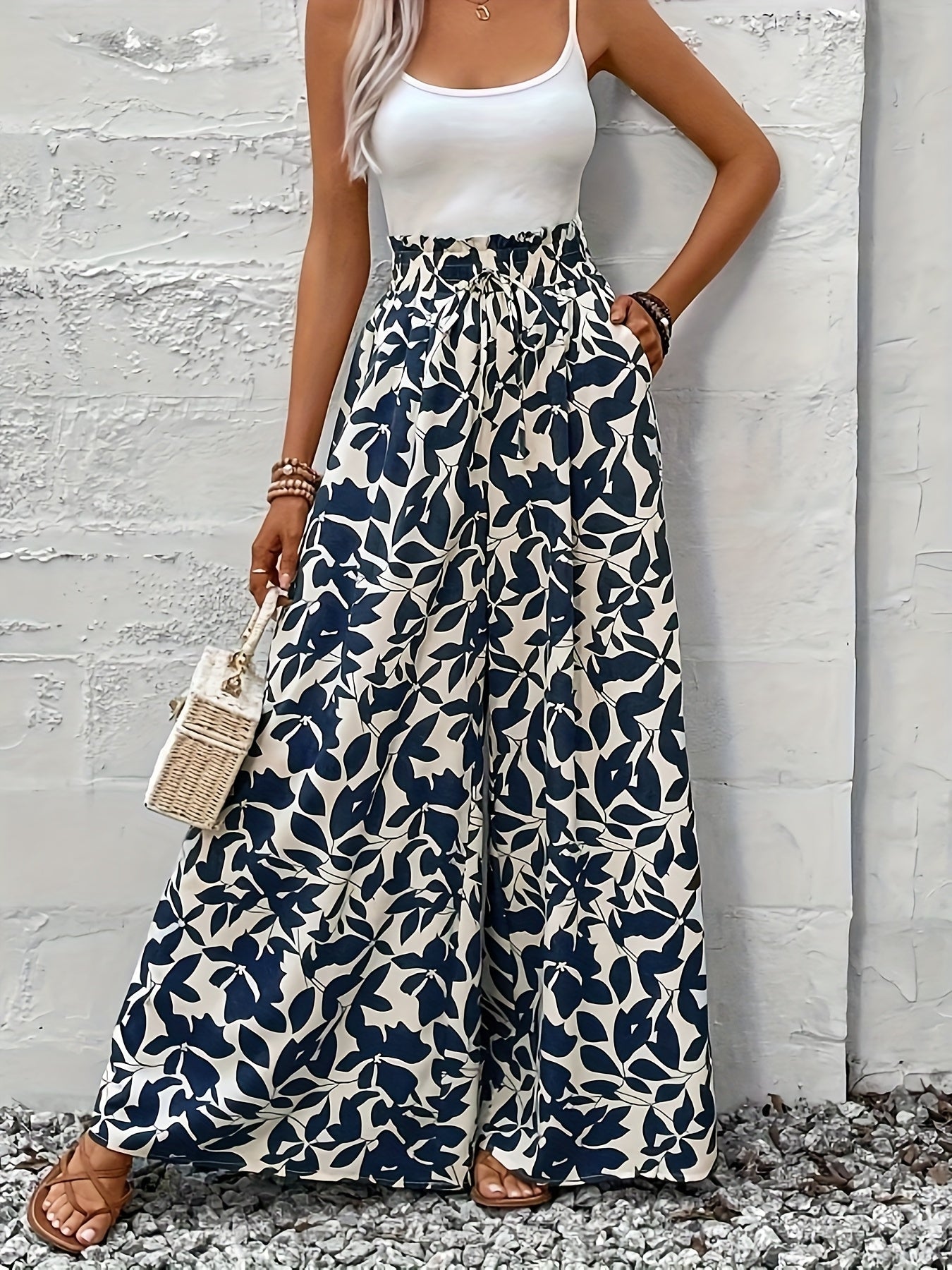 Bredt damebukser i boheme chic-stil med højtaljet løvprint til sommerlige lejligheder og elegante udflugter