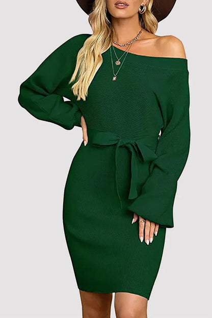 Robe Élégante avec Joint Solide, Col Oblique et Jupe Enveloppante avec Ceinture