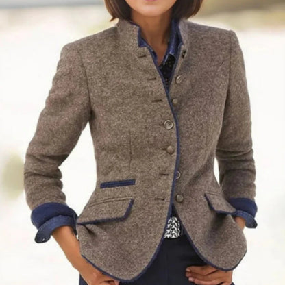 Lucy – Veste en laine à boutons multiples avec des couleurs assorties