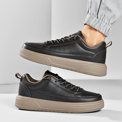 Låga herrsneakers med urban stil, mångsidiga för sport och fritid
