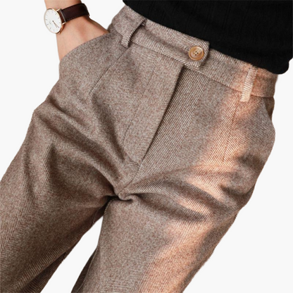 Pantalón con diseño de espigas estilo herencia para mujer – Elegancia eterna y estilo desenfadado