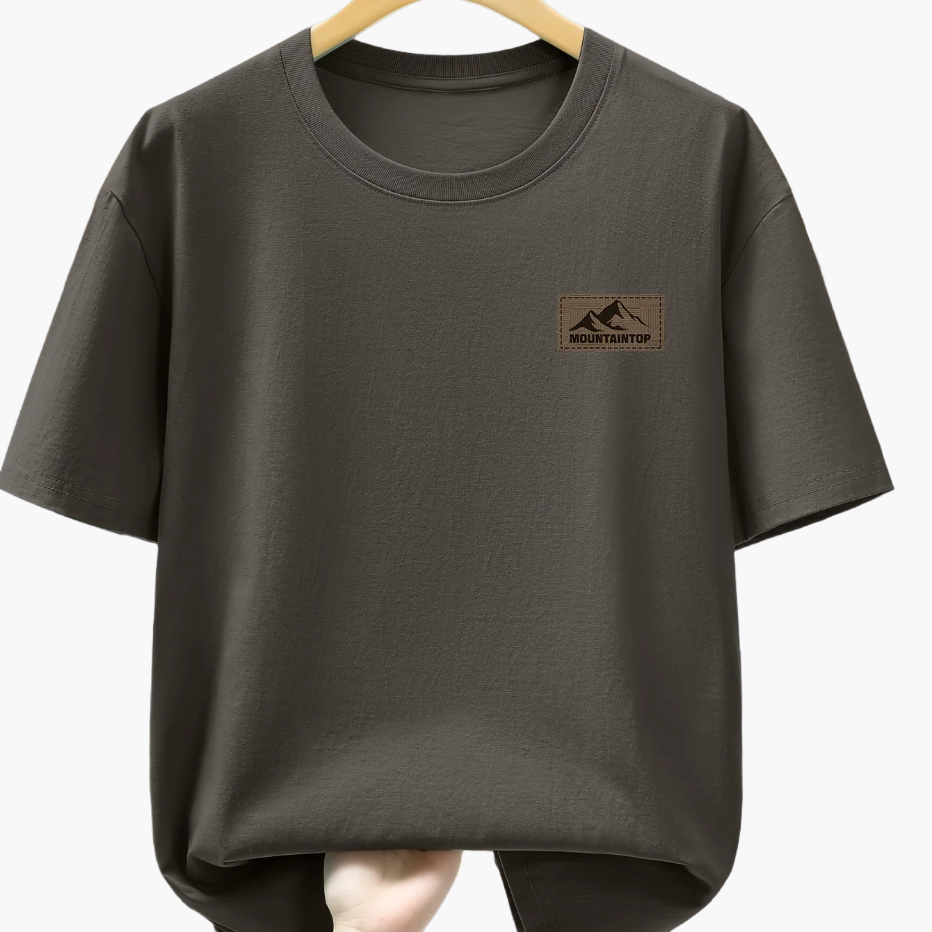 Casual men's T-shirt with mountain print, sporty style – Ideal for leisure and weekends