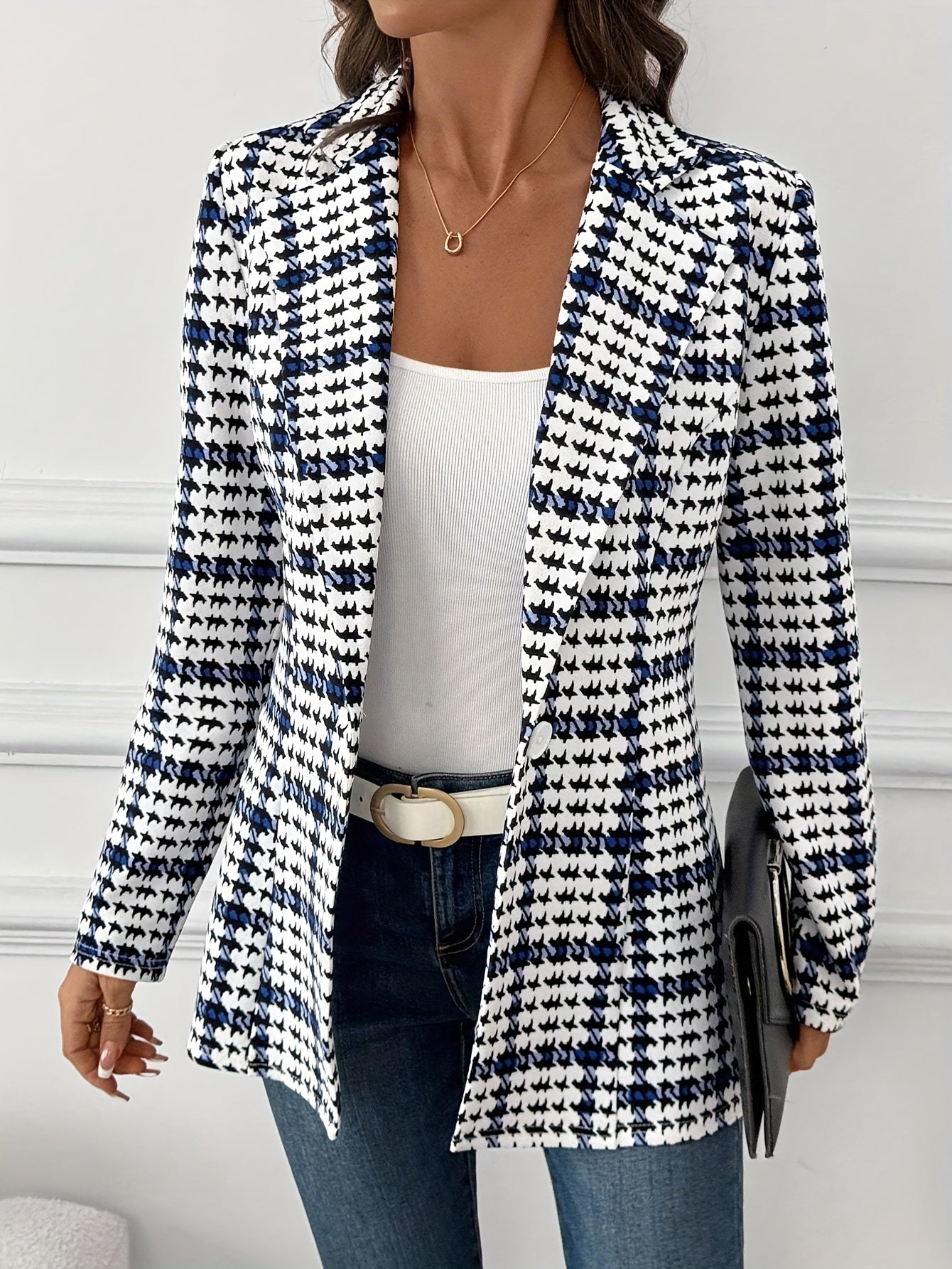 Elegante damesblazer met ruitpatroon in kantoorstijl voor de lente