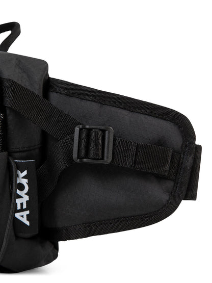 Michelle – Sac à Main Compact Noir Élégant