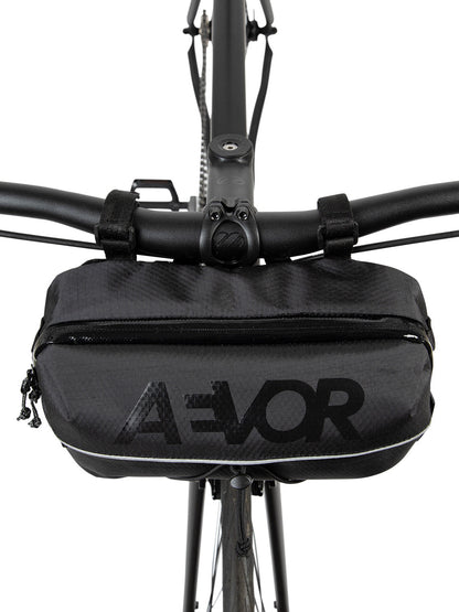 Michelle – Sac à Main Compact Noir Élégant