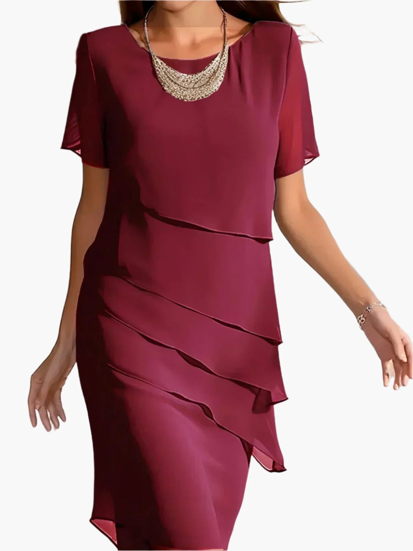 Robe élégante femme coupe flatteuse pour occasions spéciales et soirées