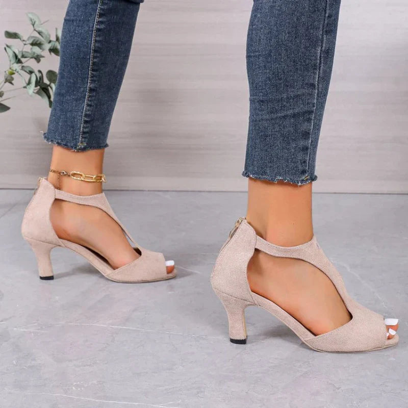 Medium-heeled women's shoes elegant evening style