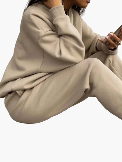 Ensemble de survêtement décontracté à col zippé pour femme - Style moderne et urbain