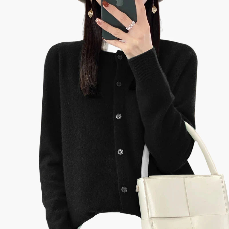 Cardigan élégant femme style décontracté parfait pour l'automne et l'hiver