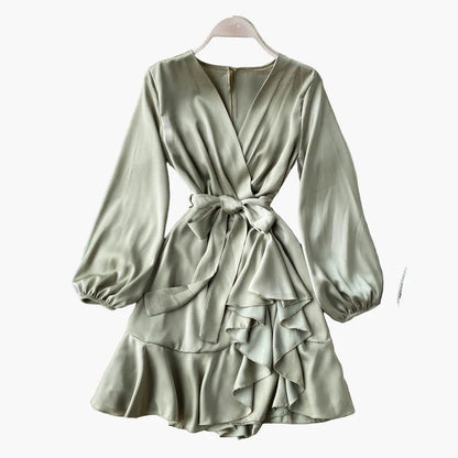 Robe portefeuille à volants pour femme – Élégance chic pour soirées et occasions spéciales