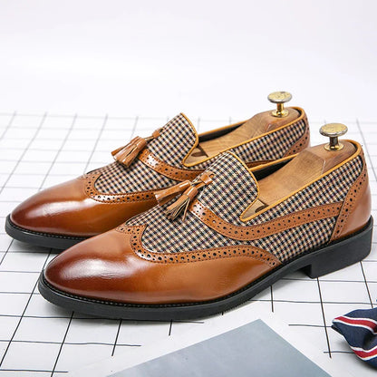Mocassins habillés pour homme style rétro chic avec pampilles - Idéal pour bureau et occasions spéciales