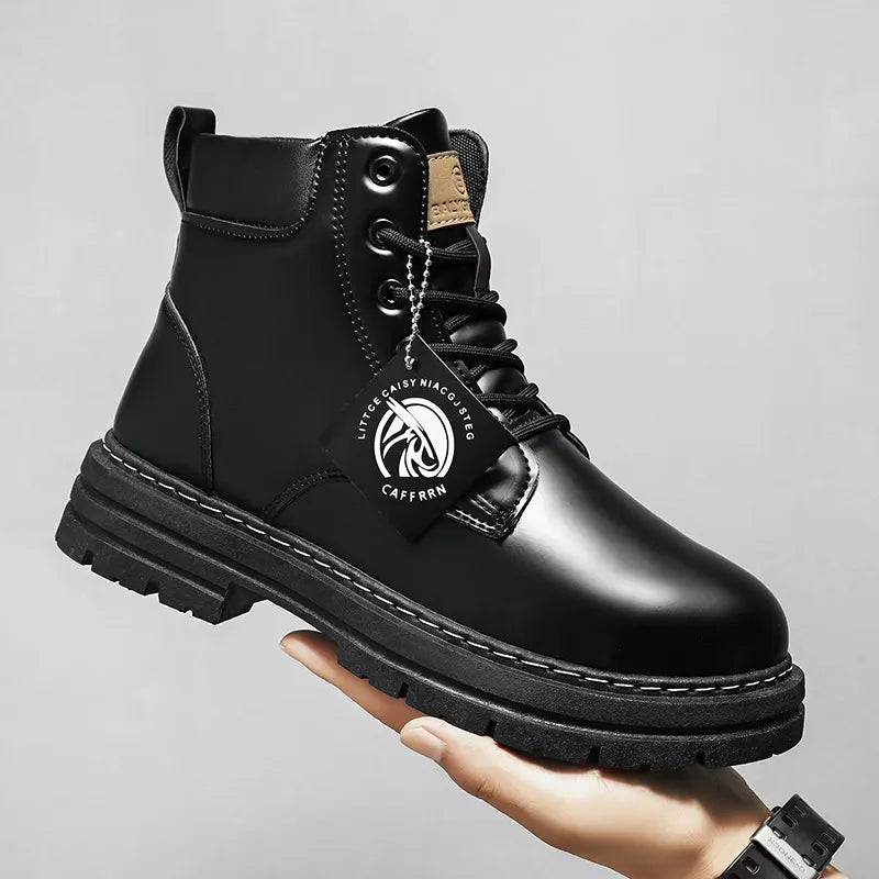 Bottes de randonnée robustes homme style urbain et aventure