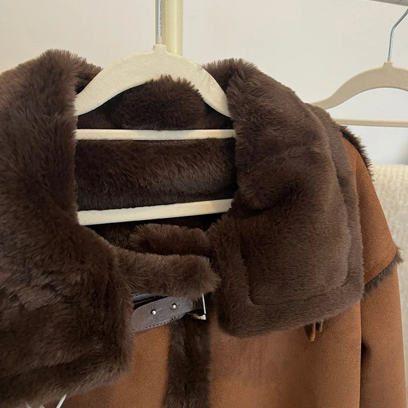 Veste femme style aviateur tendance pour look urbain décontracté