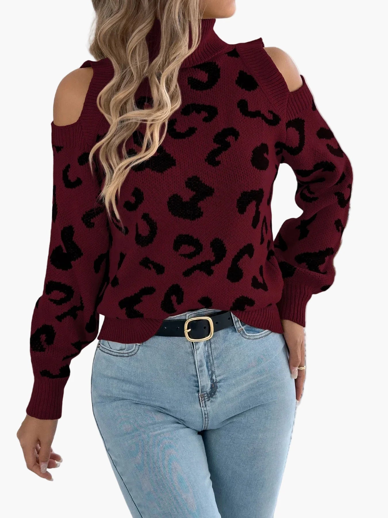 Pull femme tendance à épaules dénudées motif léopard style urbain