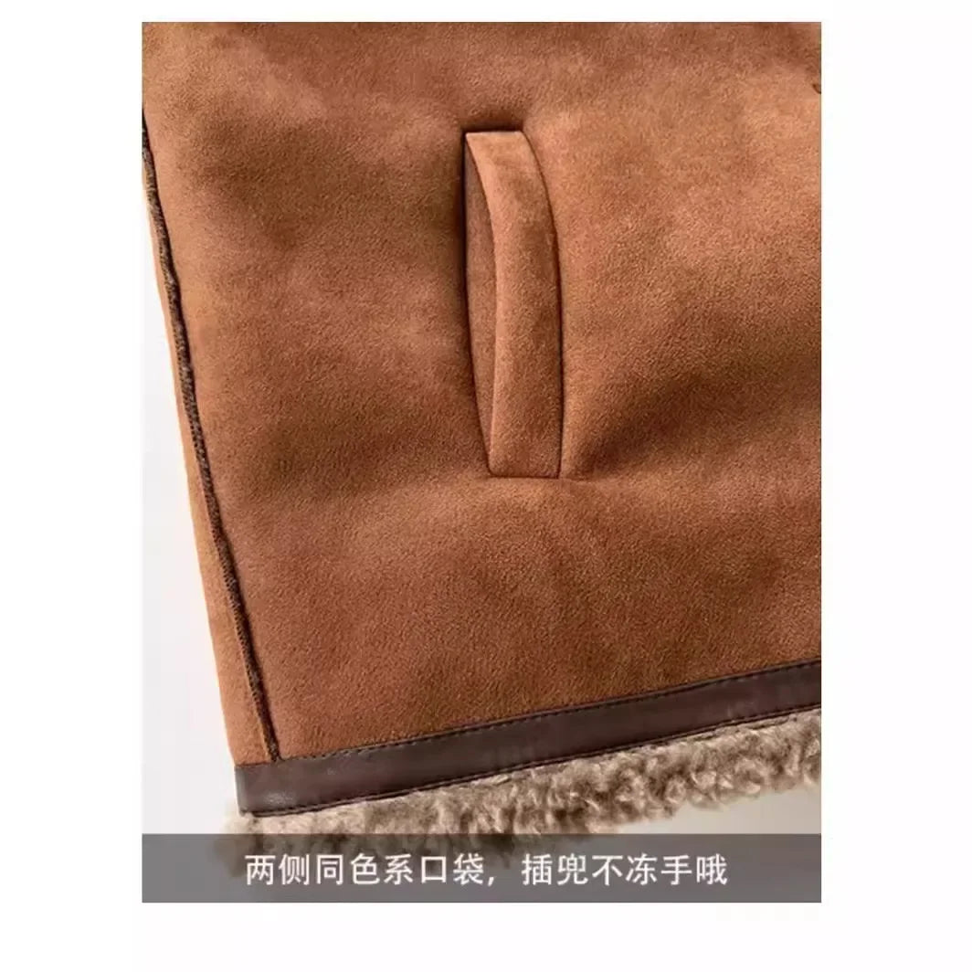 Veste courte style aviateur femme tendance urbaine décontractée