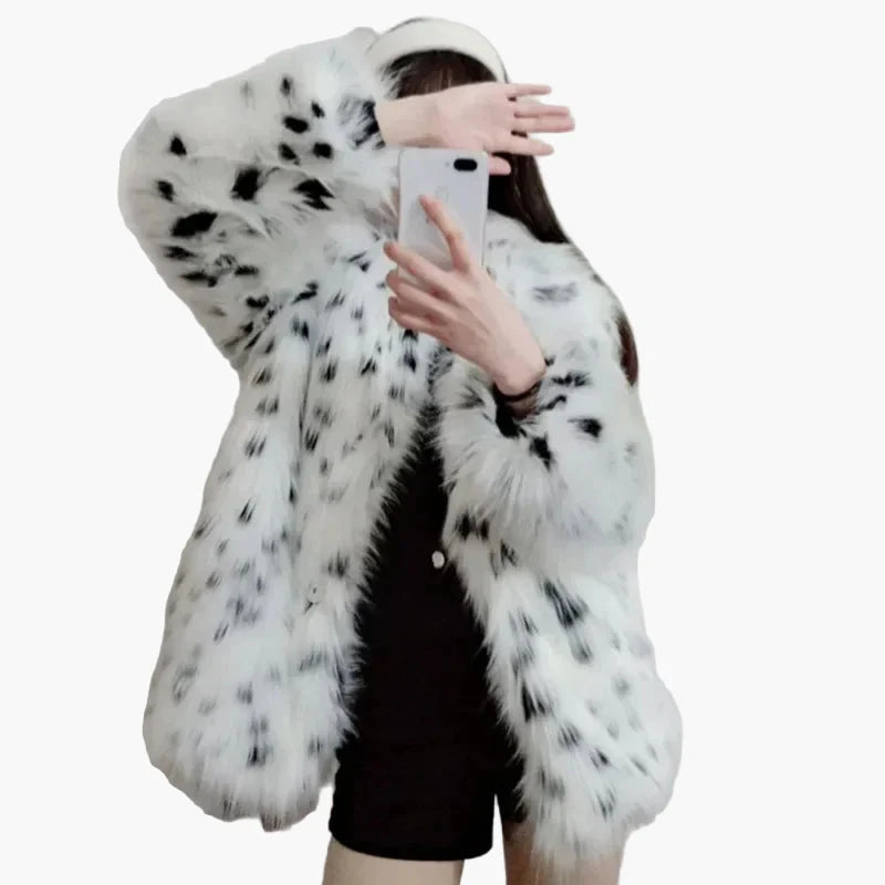 Manteau élégant style pelage à motifs tachetés pour femme – Luxe et chaleur pour l'hiver