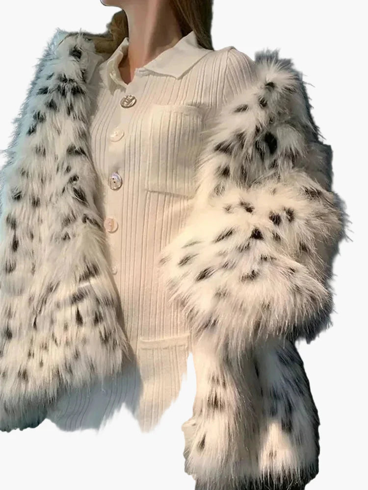 Manteau élégant style pelage à motifs tachetés pour femme – Luxe et chaleur pour l'hiver