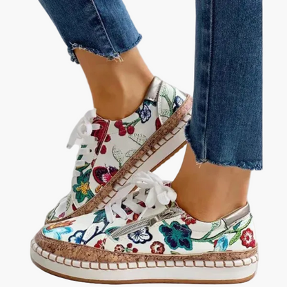 Casual Women's Baskets with Embroidered Floral Style – Urban Fashion and Everyday Comfort
