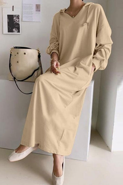 Robe à Capuche avec Col en V et Cordon de Roulage