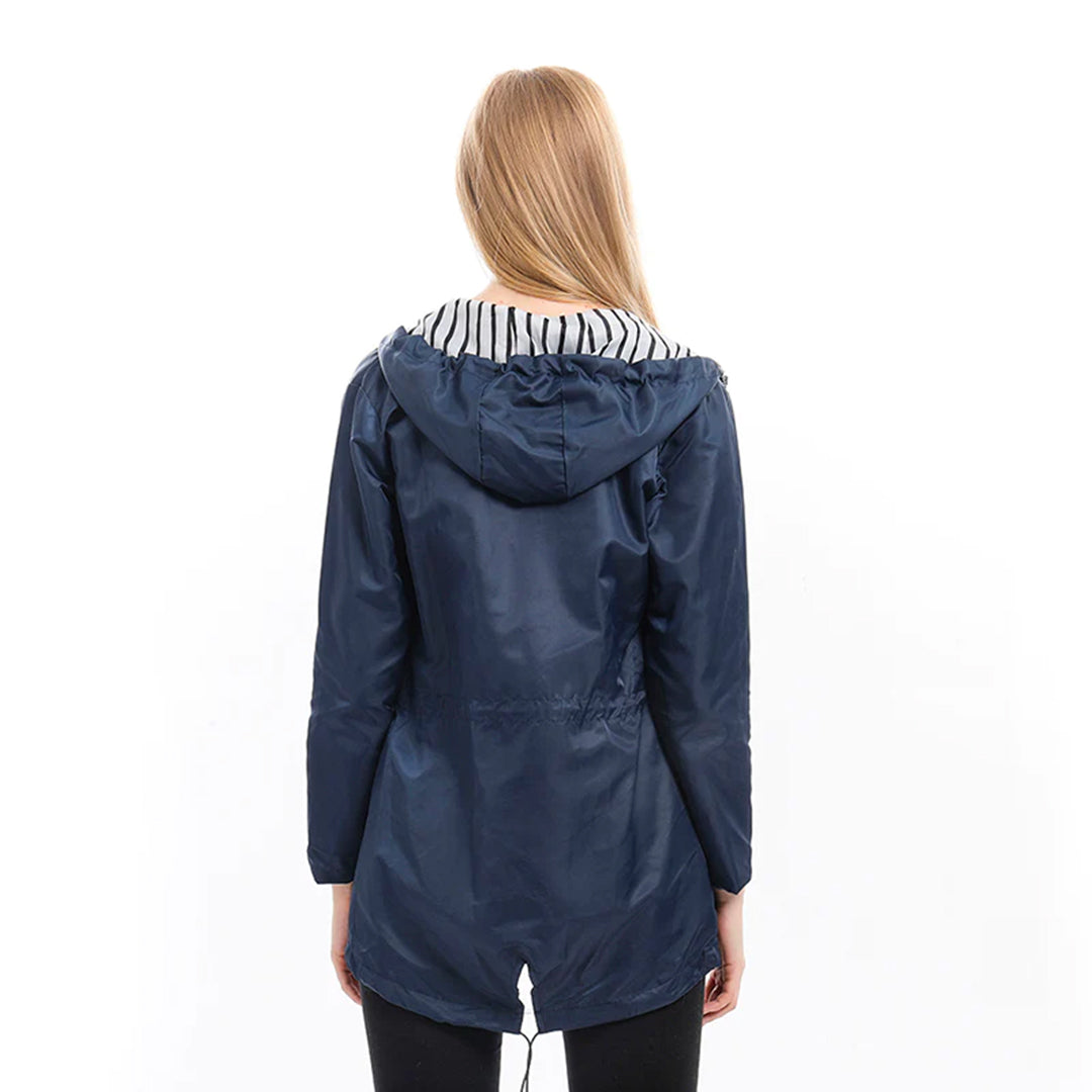 Natasha – Manteau de Pluie Long Élégant