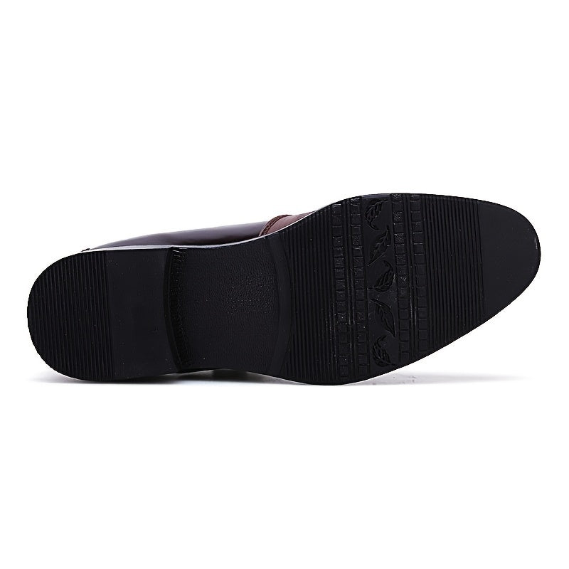 Scarpe eleganti da uomo stile inglese con punta appuntita e chiusura lampo