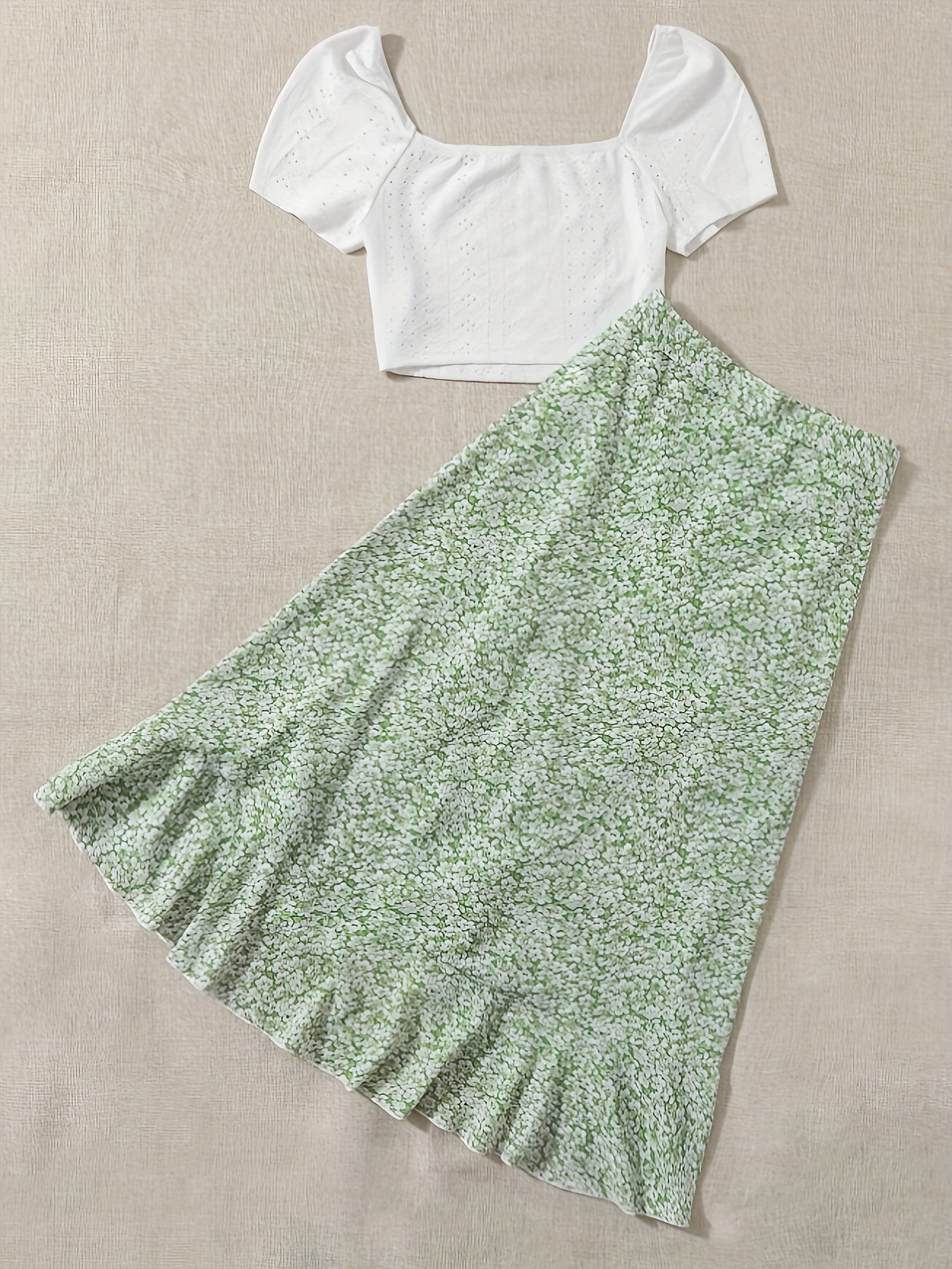 Damesensemble boho-chic stijl – Korte top met korte mouwen en bloemen wikkelrok