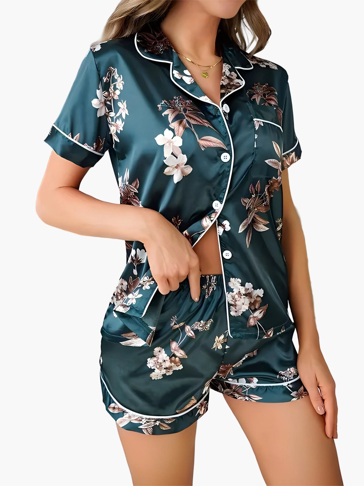 Women's short pajamas elegant floral style – Shirt and shorts set for night and relaxation