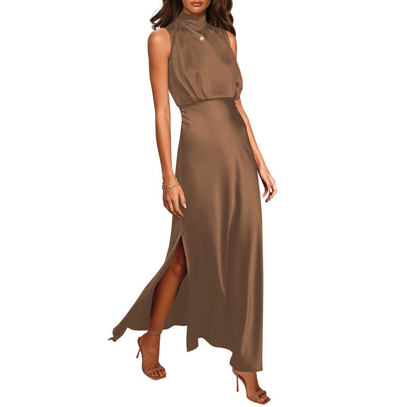 Mary – Robe en Satin à Col Montant