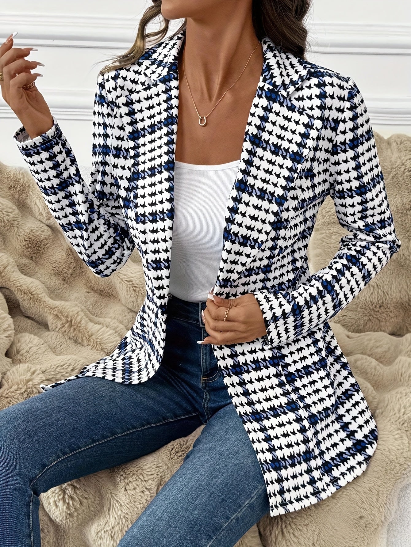 Elegante damesblazer met ruitpatroon in kantoorstijl voor de lente