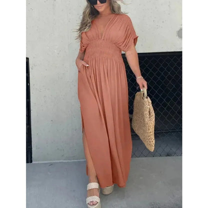 Hayley – Robe d'été avec décolleté en V et fente