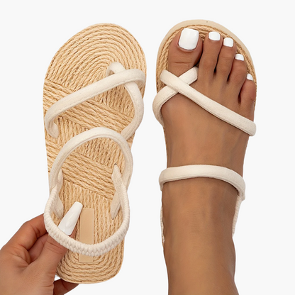 Women's flat sandals casual summer style, urban fashion daily comfort
