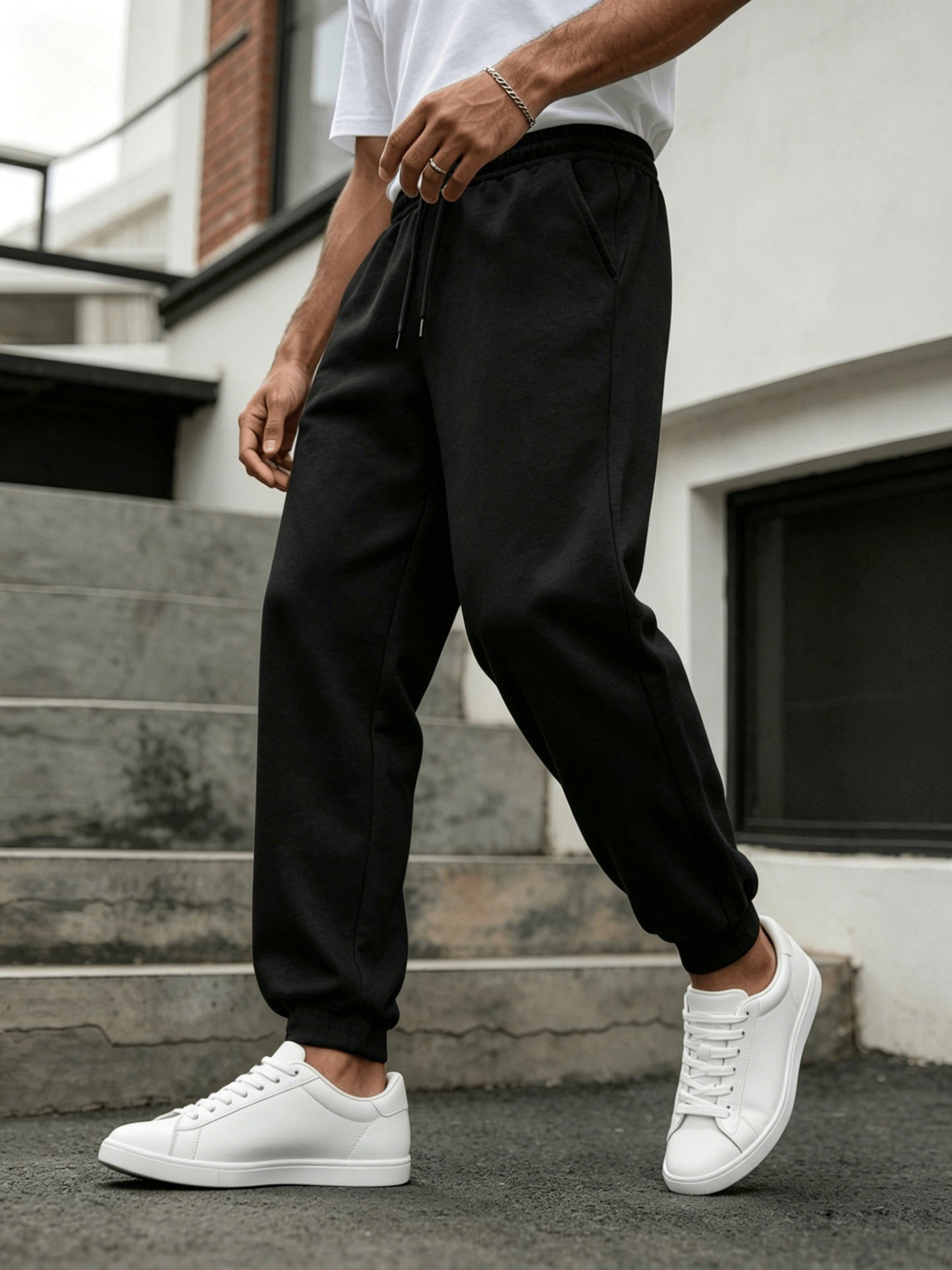 Pantaloni da jogging uomo taglio dritto stile urbano per sport e relax