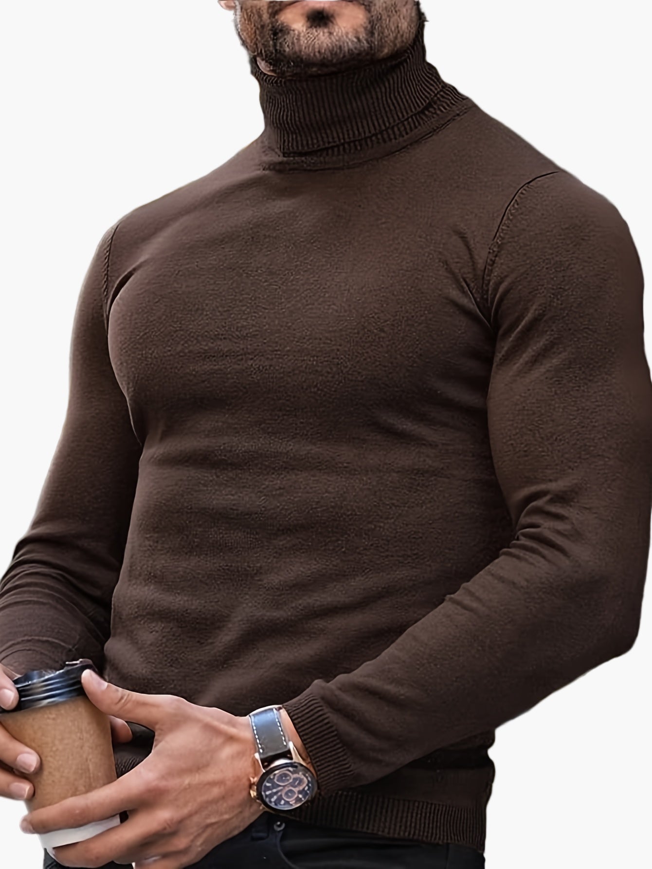 Pull col roulé homme style moderne élégant casual pour automne et hiver