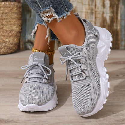 Baskets de sport femme ultra-légères style running pour loisirs et marche