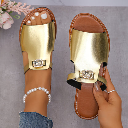 Damskie płaskie sandały wsuwane w stylu glamour z modną biżuterią