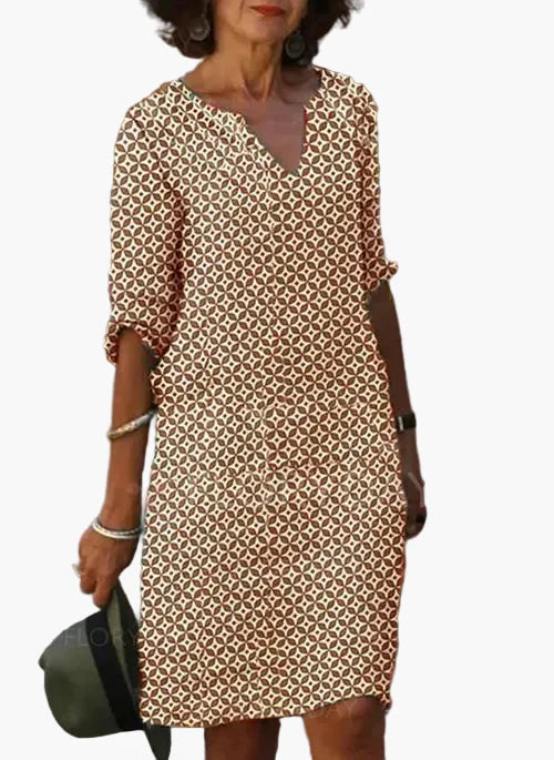 Casual summer dress for women with geometric pattern, elegant and comfortable style
