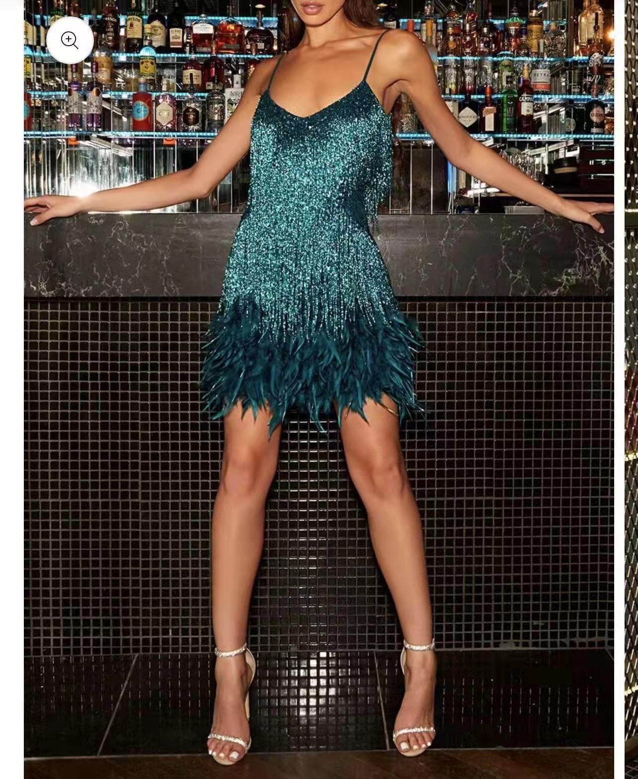Robe Femme Style Charleston Années 20 à Franges et Plumes pour Soirée et Cocktail