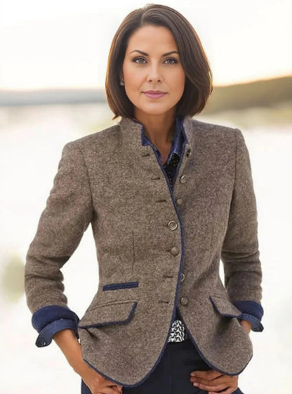 Lucy – Veste en laine à boutons multiples avec des couleurs assorties