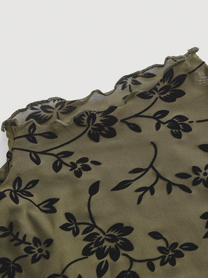 Elegant dame top med blomsterprint, transparent og med høj hals