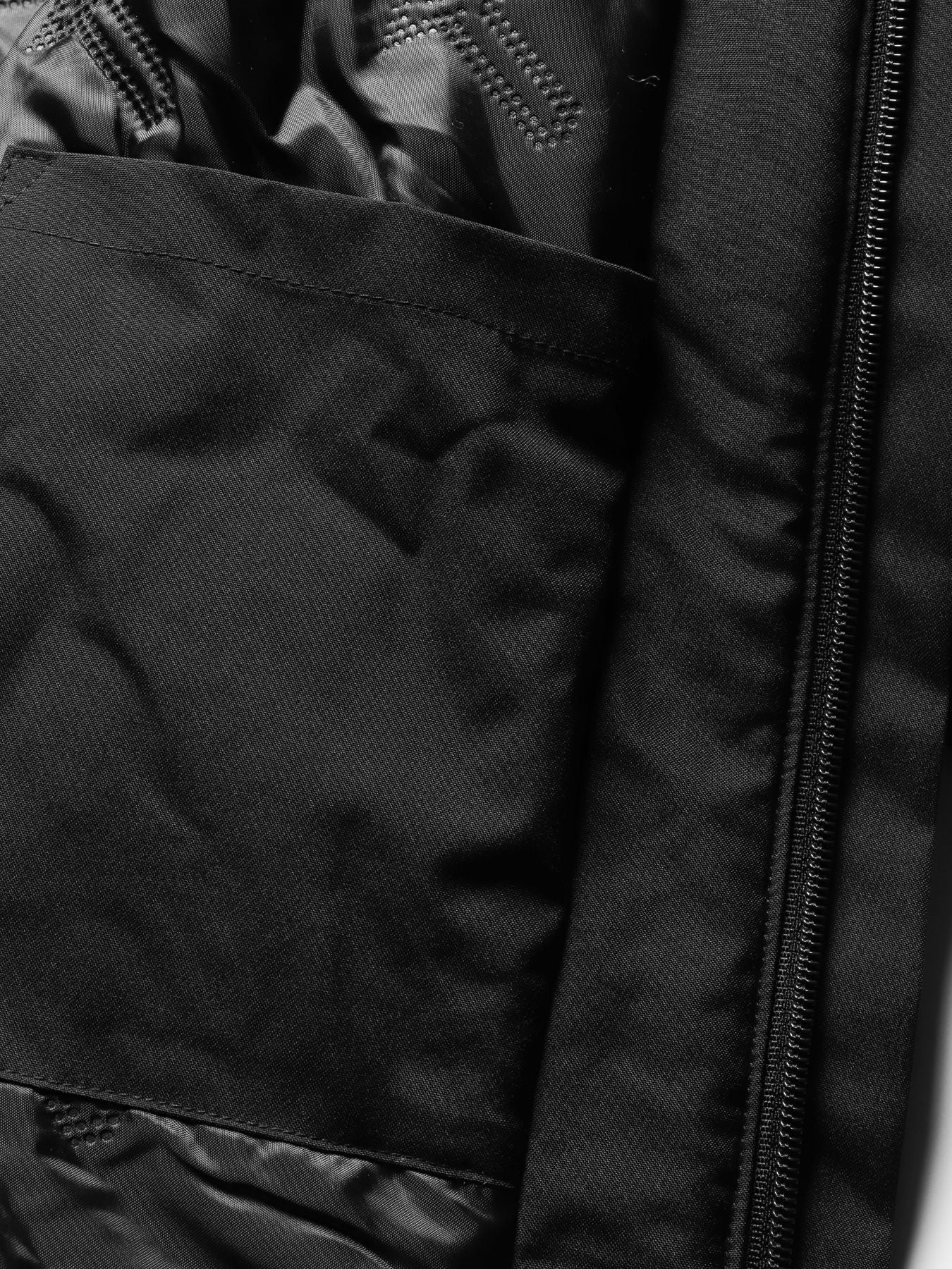 Veste d'hiver femme style urbain avec capuche et motif « Nothing Else Matters » – Casual, idéale pour le quotidien