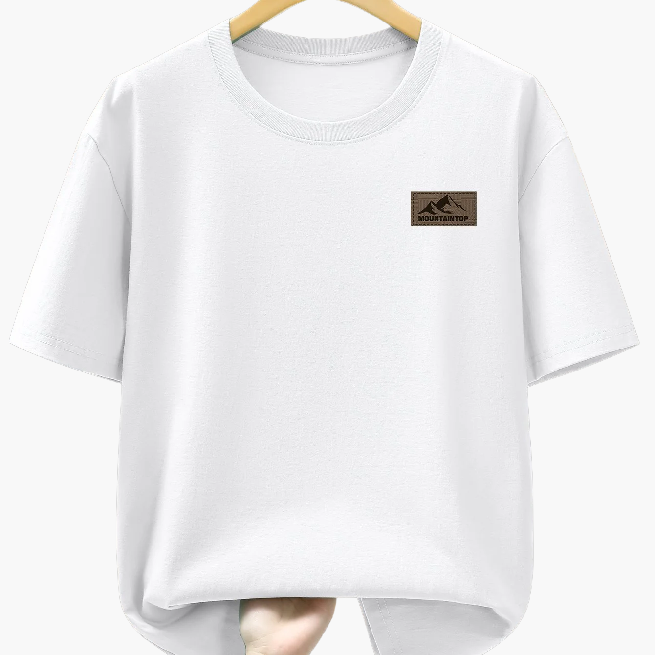 Casual men's T-shirt with mountain print, sporty style – Ideal for leisure and weekends