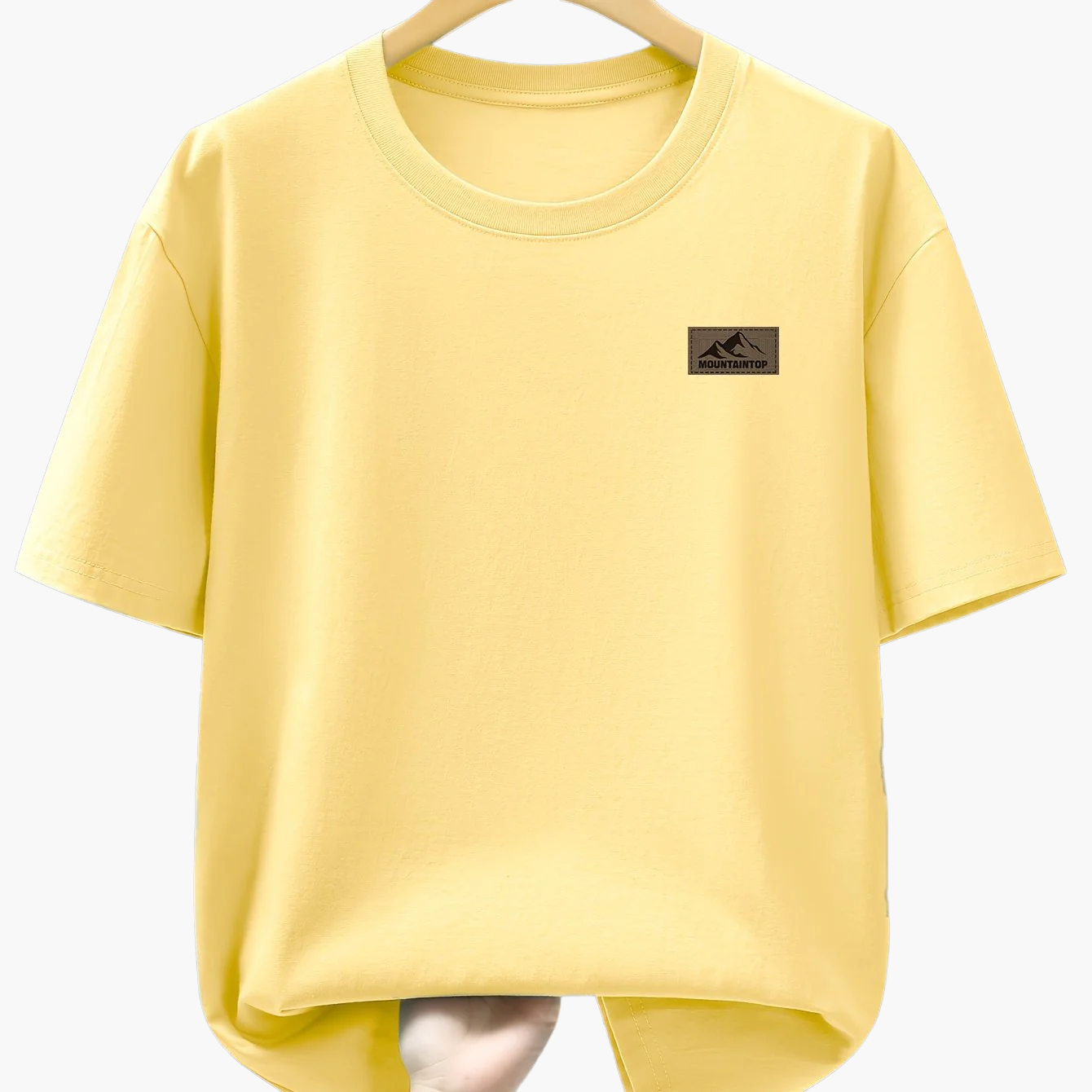 Casual men's T-shirt with mountain print, sporty style – Ideal for leisure and weekends