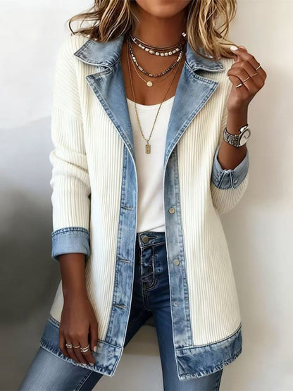 Elegant blazer-vest til kvinder i urban chic stil med kontrastfarvede revers