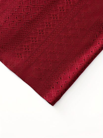 Chemise à manches courtes homme style resort avec broderie ajourée, élégance estivale et confort respirant