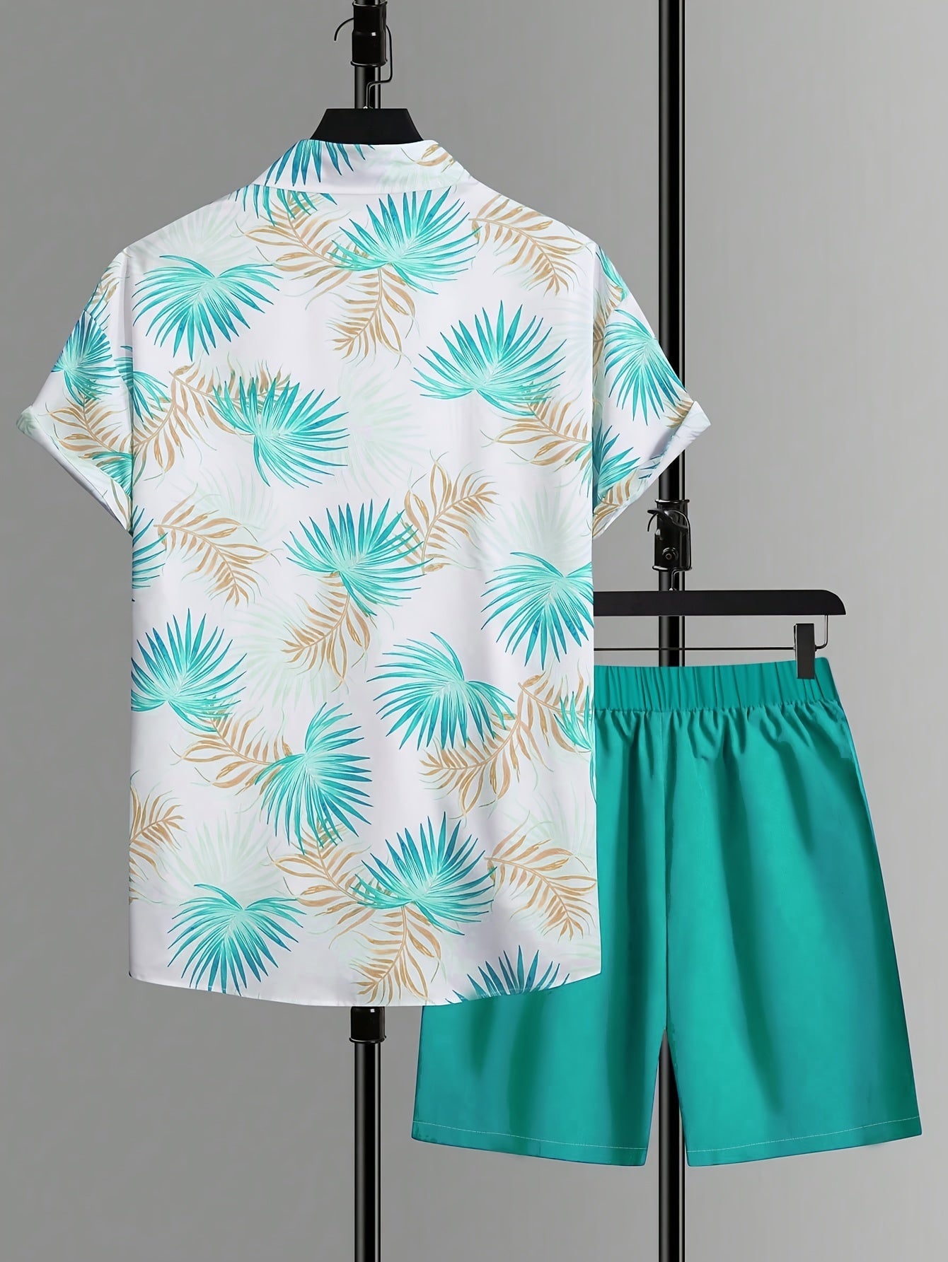 Completo estivo casual uomo stile tropicale – Camicia maniche corte e pantaloncini – Ideale per spiaggia e vacanze