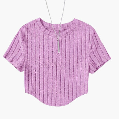 T-shirt damski w stylu casual z krótkim rękawem i okrągłym dekoltem – idealny na lato i czas wolny