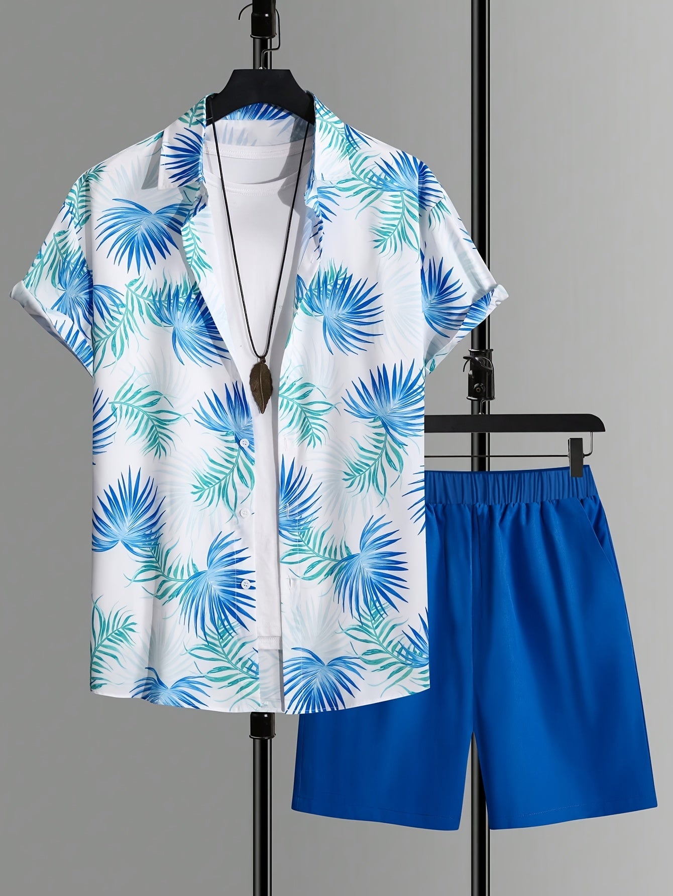 Completo estivo casual uomo stile tropicale – Camicia maniche corte e pantaloncini – Ideale per spiaggia e vacanze