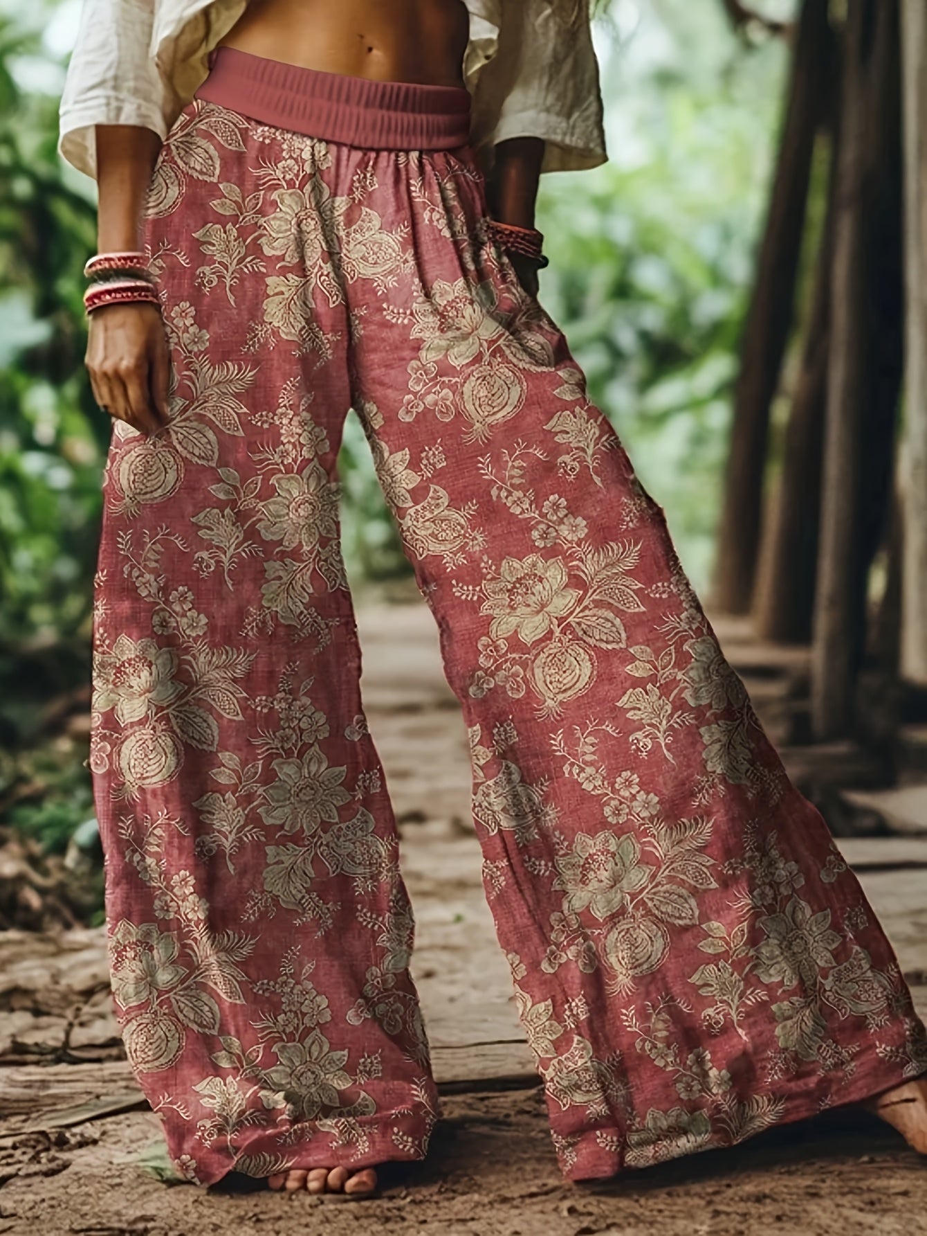 Wijde damesbroek in bohemien stijl met bloemenprint voor een casual en weekendlook