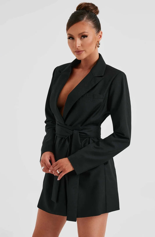 Jacqueline – Robe Tailleur Élégante