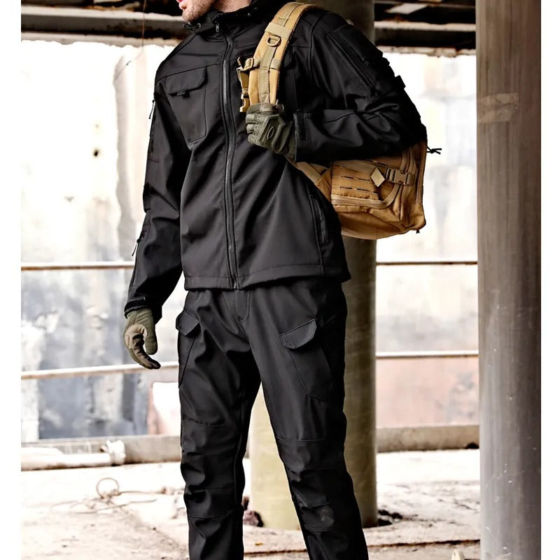 Ensemble Softshell Outdoor Homme - Veste à Capuche et Pantalon Tactique pour Randonnée, Trekking et Aventures
